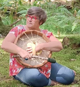 Christelle Portas Chamane, Maître Reiki et Magnétiseuse Soins Chamaniques : Eveil de l'esprit & Libération ✨ Reiki : Énergie de Vie & Sérénité ✨ Magnétisme : Soulagement & Apaisement